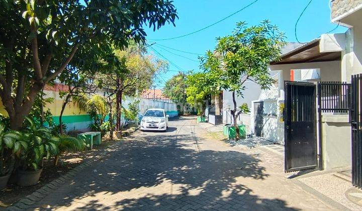 Rumah Terawat Bagus Siap Huni di Perum Griya Pesona Asri, Medokan, Rungkut. Row 2 Mobil. Hadap Utara. Dekat Merr, Upn, Tol Tambak Sumur, Oerr.  2