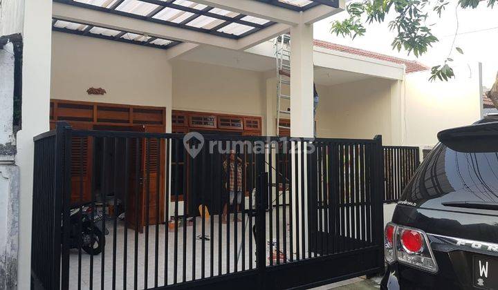 Rumah Pondok Candra Cocok Untuk Kantor, Rumah Tinggal. Kondisi Bagus Dan Terawat. Row 2 Mobil 1