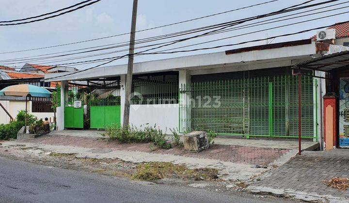 Rumah Hook Nol Jalan Raya Tenggilis Mejoyo. Dekat Ubaya. Row 3 Mobil Lebih. Cocok Untuk Kos Kos An Komersil Office. Hadap Timur Dan Selatan 2