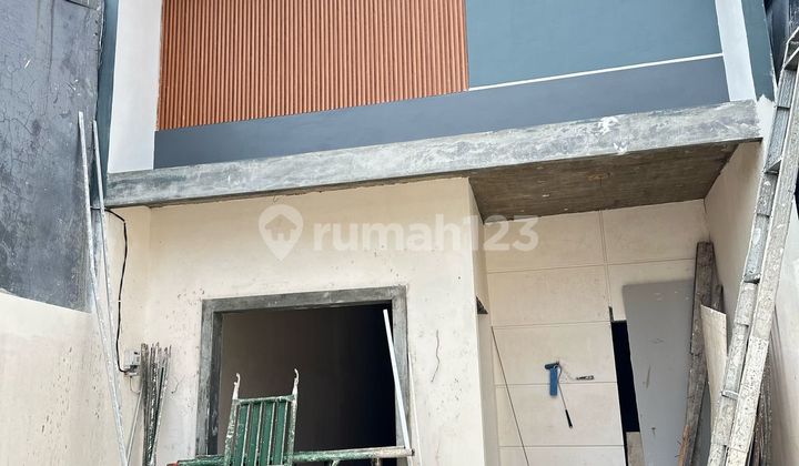 MURAH!! RUMAH BARU GRESS PROGRESS 85% di MEDOKAN SAWAH TIMUR RUNGKUT. Hadap Utara. Row Jalan 2 Mobil. Dekat UPN, MERR, OERR, Tol, Juanda 1