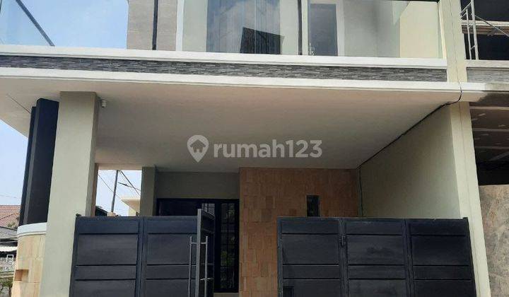 Rumah Sidosermo Baru Gress Modern Minimalis 2 Lantai Siap Huni. Row Jalan Depan 3 Mobil. Hadap Utara 1