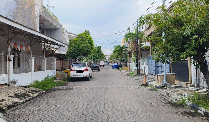 Rumah Siwalankerto Permai Selangkah Ke Kampus Petra Butuh Renovasi. Cocok Untuk Hunian Atau Rumah Kos. Row Jalan 3 Mobil. Hadap. Selatan 2