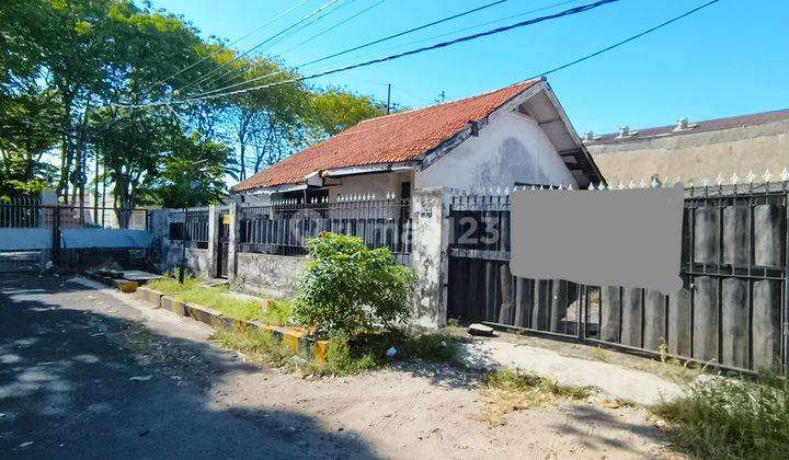 Rumah Hook Hitung Tanah Rungkut Asri Nol Jalan Raya Kembar Rungkut. Cocok Untuk Rumah Huni, Kos, Komersil, Resto, Cafe, Office. Hadap Barat Selatan. Dekat Merr, Pintu Tol, Bandara Juanda 1