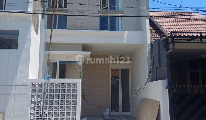 Rumah Baru Pandugo Modern Minimalis. Tidak Blusuk Blusuk. Lokasi Strategis. Hadap Timur. Row 3 Mobil. Dekat Merr, Oerr, Upn, Tol, Bandara Juanda, Rs. Surabaya Timur 1