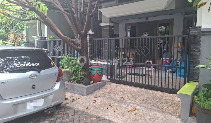 Rumah Perum Gunung Anyar Emas Rungkut Bagus Terawat Siap Huni. Row 2,5 Mobil. Hadap Timur. Dekat Merr, Oerr, Upn, Tol, Bandara Juanda 1