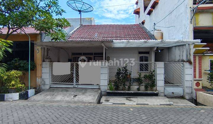 Rumah Murah di Wonorejo Dekat Pandugo Rungkut di Dalam Perumahan Dengan One Gate System. Lingkungan Aman Dan Nyaman. Hadap Utara. Row 2,mobil Longgar. Dekat Merr, Tol, Bandara Juanda 1