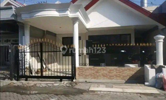 Rumah Nirwana Eksekutif Sudah Renovasi Siap Huni Hadap Utara. Row Jalan 2 Mobil. Dekat Merr, Upn, Pintu Tol, Bandara Juanda 1