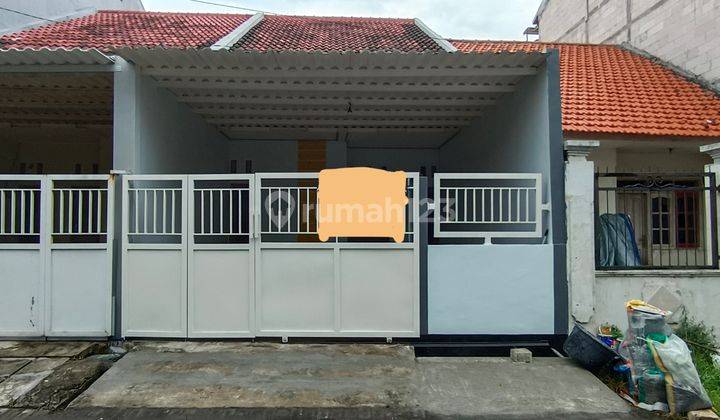 RUMAH PUTRA BANGSA MEDOKAN RUNGKUT LOKASI TERDEPAN HABIS RENOVASI SIAP HUNI. Row Jalan 2,5 Mobil. Hadap Utara. Dekat UPN, Tol, Bandara Juanda, Alfamart 1