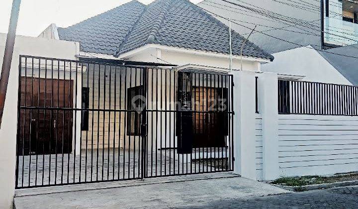 RUMAH MANYAR SIAP PAKAI. BISA UNTUK KELUARGA dan KANTOR 1
