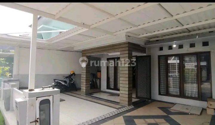 Jual Cepat!!! Termurah Di Puri Surya Jaya (depan) Gedangan Sidoarjo. Bagus Terawat Siap Huni Dengan Row Jalan 2,5 Mobil. Hadap Utara. 2