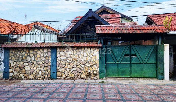 Selangkah Ke Merr Rumah Hitung Tanah Karang Asem Kenjeran, Cocok Untuk Rumah Kos Atau Rumah Huni Dekat Kampus Unair. Row Jalan 3 Mobil. Hadap Selatan. 1