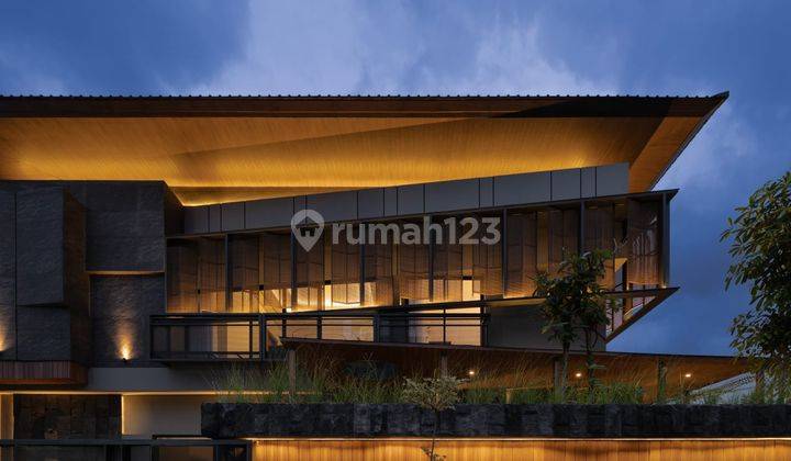 SUPER MEWAAAAH !! RUMAH MANYAR KLAMPIS DHARMAHUSADA TROPIS MODERN KONTEMPORER 2