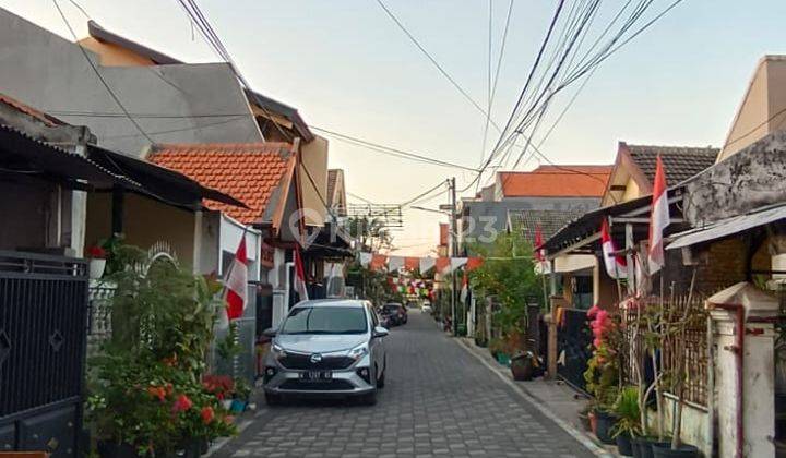 Rumah Baru Modern Murah 2 Lantai di Semolowaru, Semampir. Lokasi strategis 5 menit ke MERR. Dekat Tol, Dekat Bandara Juanda 2