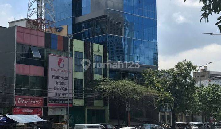 MINI GEDUNG BARU TERLETAK  DI  DEPAN  APARTEMENT SUDIRMAN  PARK DENGAN 8  LANTAI 1