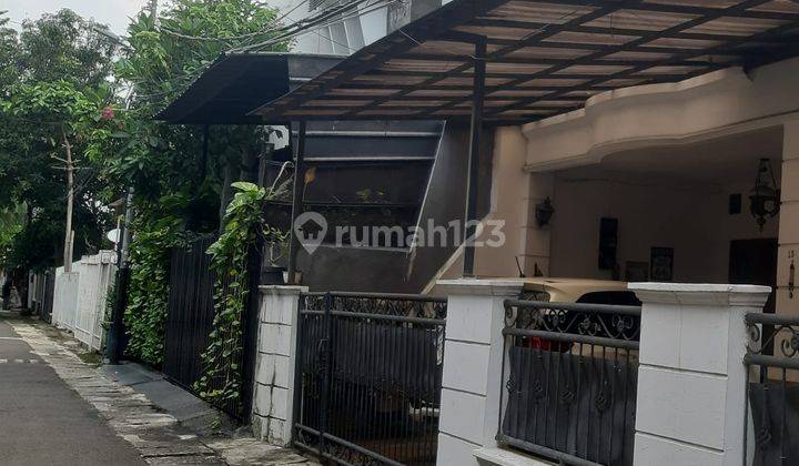 Dijual rumah lama, mumgil  dan terawat di menteng jakarta pusat 2