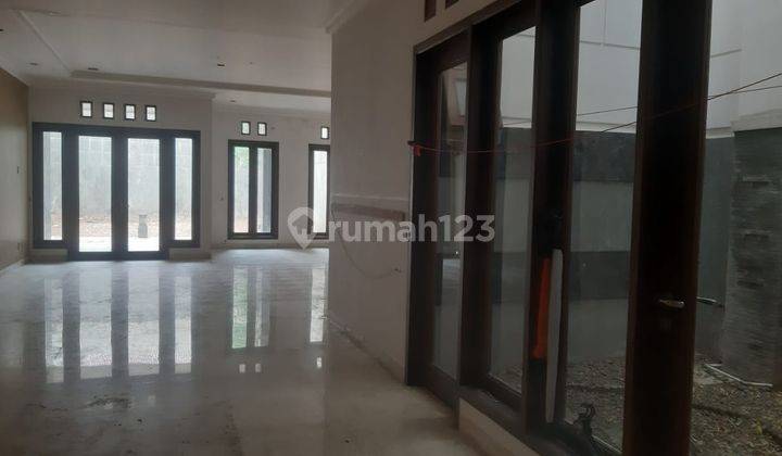 Dijual rumah prime area menteng, bagunan bagus  area tenang  2