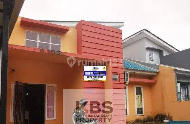 Rumah Duta Plamo Residence (Batam Center) Type 70/104 m2 - Batam