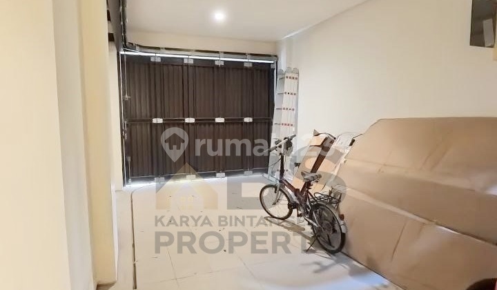 Citra Land Megah House Fully Furnished 3 Floors - Batam