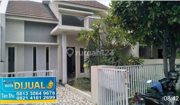 Rumah Bagus Siap Huni di Kompleks Perumahan Taman Rivera Surabaya 1