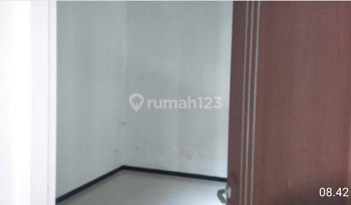 Rumah Bagus Siap Huni di Kompleks Perumahan Taman Rivera Surabaya 2