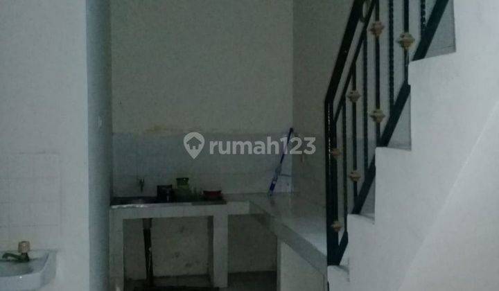 Rumah sewa dekat ITS 7 kamar tidur 2 kamar mandi dalam kompleks 2