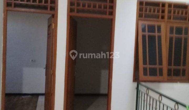 Rumah sewa dekat ITS 7 kamar tidur 2 kamar mandi dalam kompleks 2