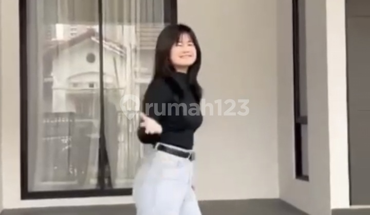 Rumah Baru Dekat Its di Pakuwon City Lingkungan Nyaman Siap Huni 2