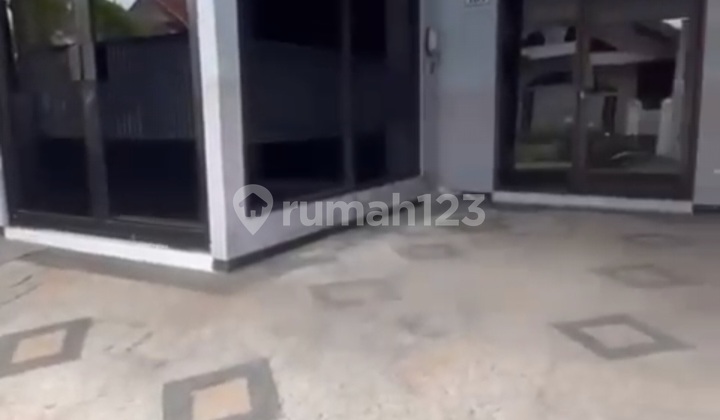 8 Bedroom Ready-to-Occupy House Near UPN In Nirwana Executive 2