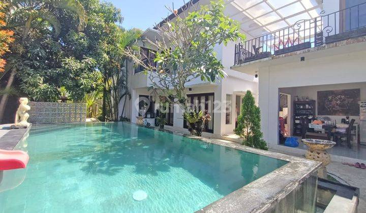 Villa Nusa Dua Gedong Sari DYJNUD68  1