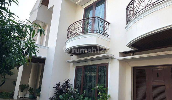 Rumah Modern, Bagus, Terawat, 6 Kamar, Siap Huni, Dekat Mrt Cipete