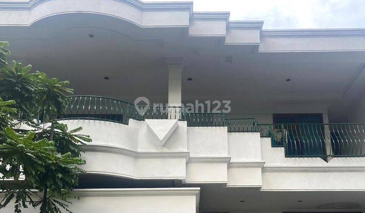 Bagus, Terawat, Siap Pakai, 5 Kamar, Dekat Senopati Dan Scbd, Jakarta Selatan 1