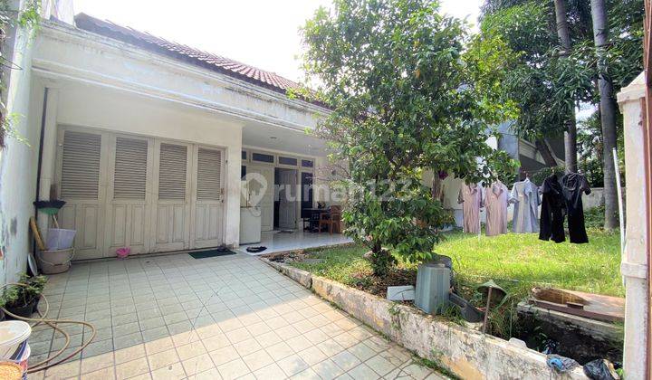 Rumah Lama, Lokasi Premium di Kebayoran Baru, Cocok Untuk Bangun Rumah Baru 1