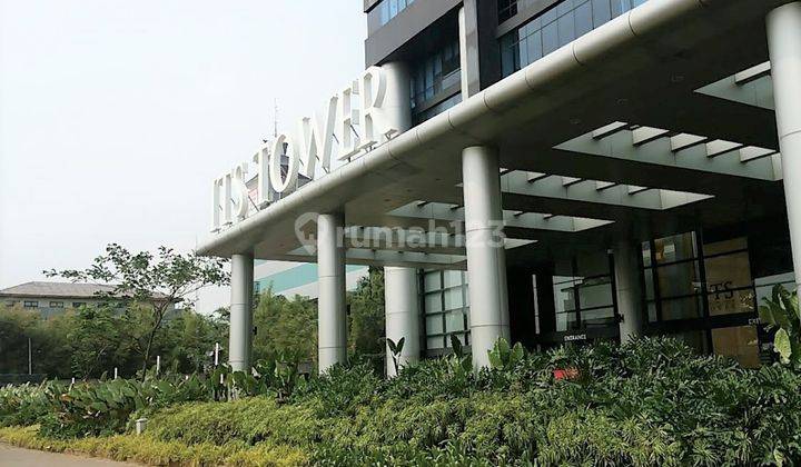 Harga Miring, 1 Unit Komersil, Cocok Untuk Kafe, Klinik, Usaha Retail di Nifarro Apt 1