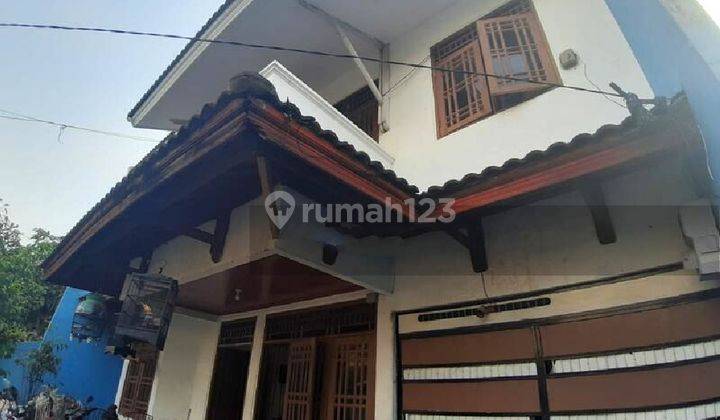 Rumah Lama, Kokoh, 2 Lantai, 4 Kamar Dekat Rs Siaga Raya 2