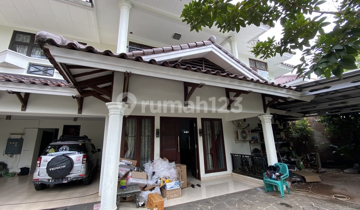 Modern, Bagus, Besar, 5 Kamar, Ada Kolam Renang di Kemang, Dkt P. Antasari