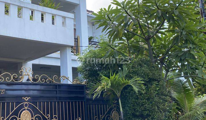 Baru Renovasi, Rumah Bagus 2 Lantai, 7 Kamar, Siap Huni di Bintaro Jaya 1