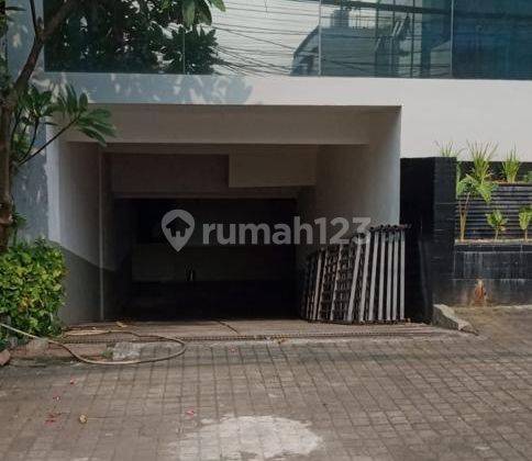 Ruang Usaha, Lantai 3, Dalam Gedung, Pinggir Jalan, Cocok Untuk Kantor, Pusat Gym, Parkir Luas Di Radio Dalam  2