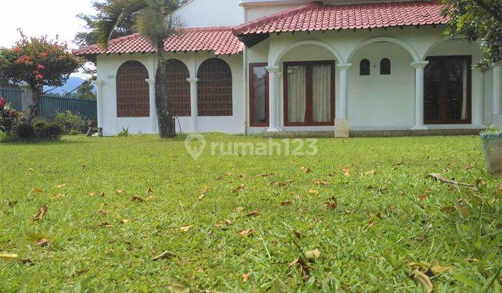 Harga Miring Villa di Cisarua, Dekat Hotel Grand Ussu 2