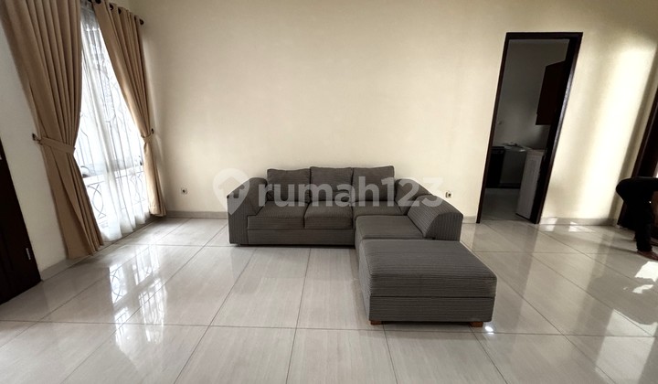 Bagus, Mewah, Full Furnished, 4 Kamar, Dalam Cluster Mini di Antasari, dekat Kemang Raya 1