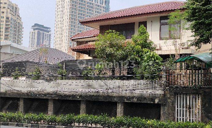 Rumah Lama, Pinggir Jalan, Cocok Untuk Bangun Rumah Mewah Baru Atau Usaha Dekat Pakubuwono, Kebayoran Baru 1