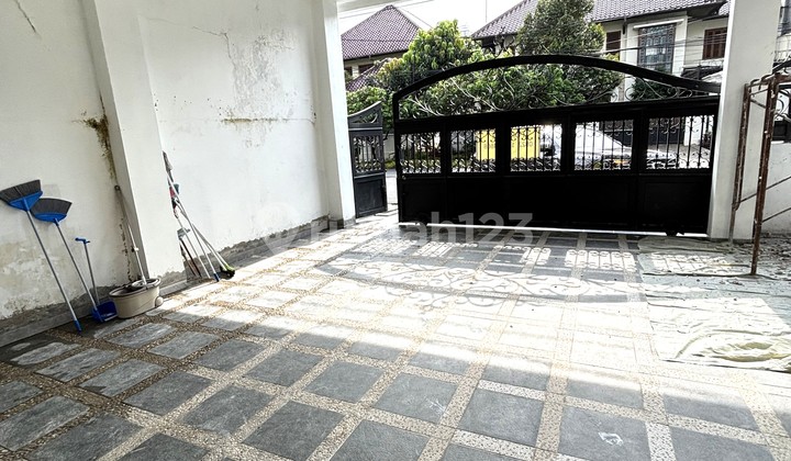 Brand New House, Modern, Bagus, 3 Kamar, Cocok untuk Hunian Kel, Dekat Pondok Indah Mall 2