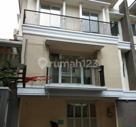Bagus, Bersih, Terawat, Rumah dalam Townhouse di Pejaten, Jakarta Selatan, Cocok utk Hunian Keluarga Bagus, Bersih, Terawat, Rumah dalam Townhouse di Pejaten, Jakarta Selatan, Cocok utk Hunian Keluarga