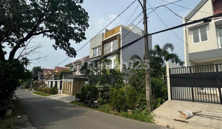 Jual Cepat, Tanah 250m2, Dalam Komplek, Cocok untuk Bangun Rumah Baru di Meruya, Jakarta Barat