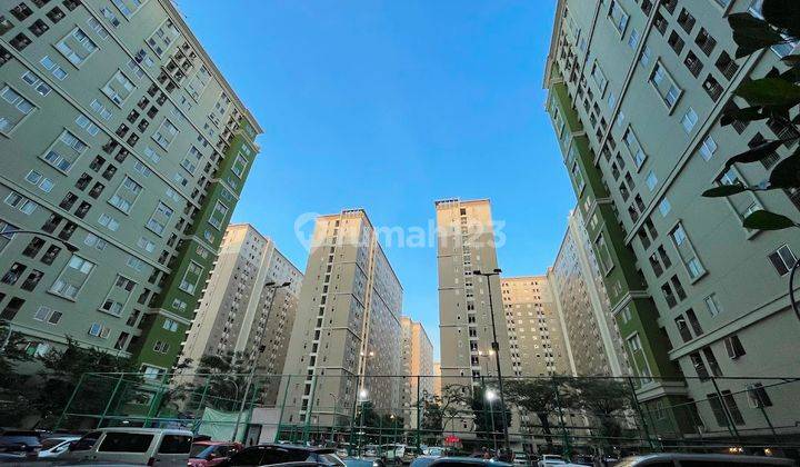 Jual Harga Miring, di Bawah NJOP, Tipe Studio, Lantai Tinggi, di Apartemen Kalibata, Green Palace, Lotus Tower 2