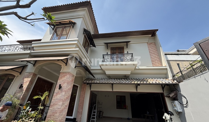 Two Storey House, Clean, Spacious, Well Maintained, 4 Bedrooms, Suitable for Expat in Kemang 1