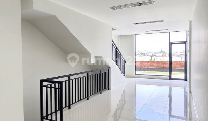 Magna Terrace Shophouse Summarecon Bandung 1