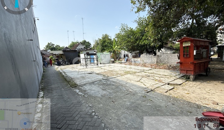 Land Area 203m², Freehold Certificate at Jl. Cut Nyak Dien No.10, RT. 10/ RW. 3, Kadipaten, Bojonegoro, East Java M² Land Area 203m², Freehold Certificate at Jl. Cut Nyak Dien No.10, RT. 10/ RW. 3, Kadipaten, Bojonegoro, East Java M²