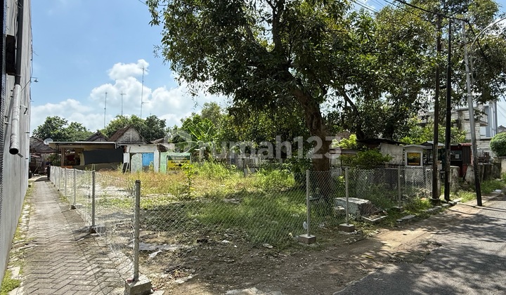 Land Area 203m², Freehold Certificate at Jl. Cut Nyak Dien No.10, RT. 10/ RW. 3, Kadipaten, Bojonegoro, East Java M² Land Area 203m², Freehold Certificate at Jl. Cut Nyak Dien No.10, RT. 10/ RW. 3, Kadipaten, Bojonegoro, East Java M²