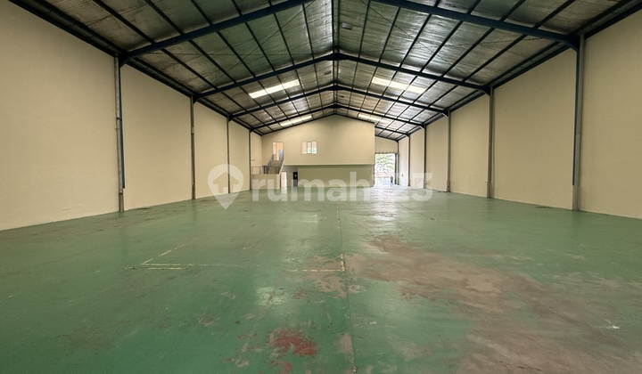 Pabrik Dijual Bangunan 1000M2 Delta Silicon 5 Lippo Cikarang