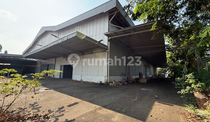 Factory and Warehouse 275 million/ Month In Mm2100 in Cibitung Unfurnished 6818.0 m²